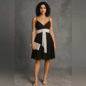 Source Unknown Black and White Midi Dress
